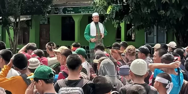 Jelang Ramadhan Ponpes RM Way Kanan Gelar Mukhoyyam