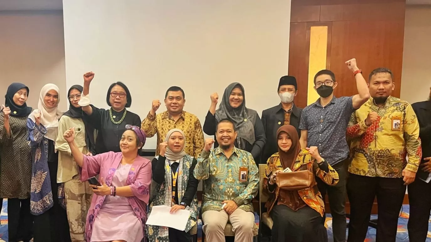 Non-Muslim pun Rasakan Manfaat Ekonomi Syariah, Mengapa Kita Ragu?