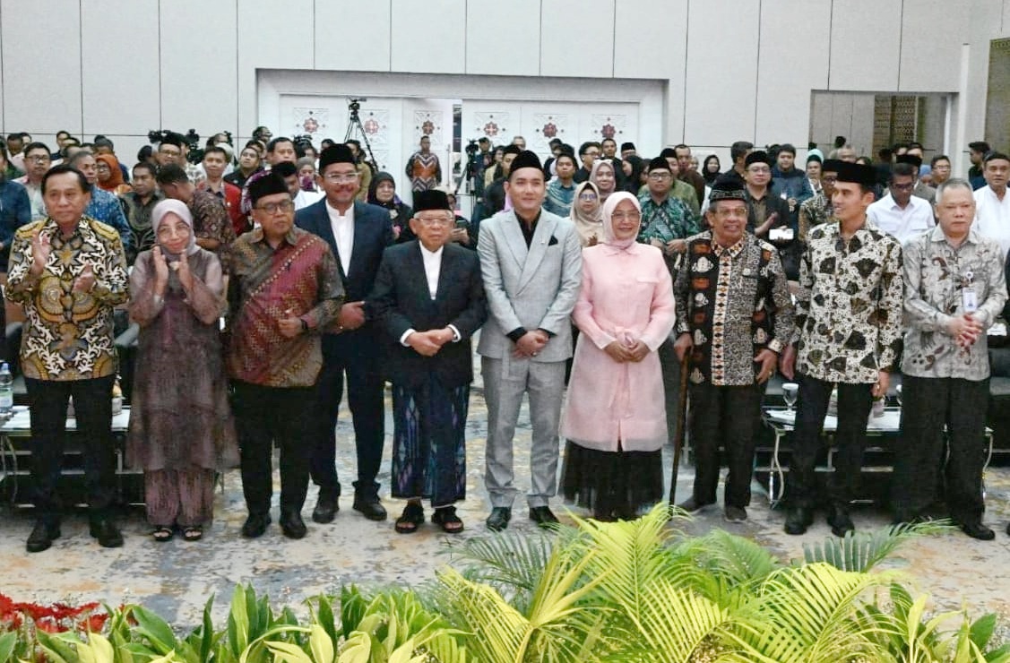 Sempat Dihentikan, ASR Diperkuat Kembali di Era Kiai Ma’ruf Ketum MUI Sempat Dihentikan, ASR Diperkuat Kembali di Era Kiai Ma’ruf Ketum MUI