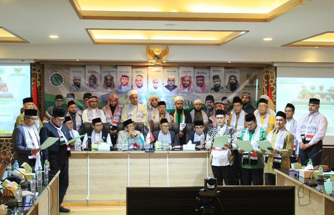 Perkuat Boikot Produk Israel, 5 Perwakilan Ormas Islam Bacakan Irsyadat MUI Perkuat Boikot Produk Israel, 5 Perwakilan Ormas Islam Bacakan Irsyadat MUI
