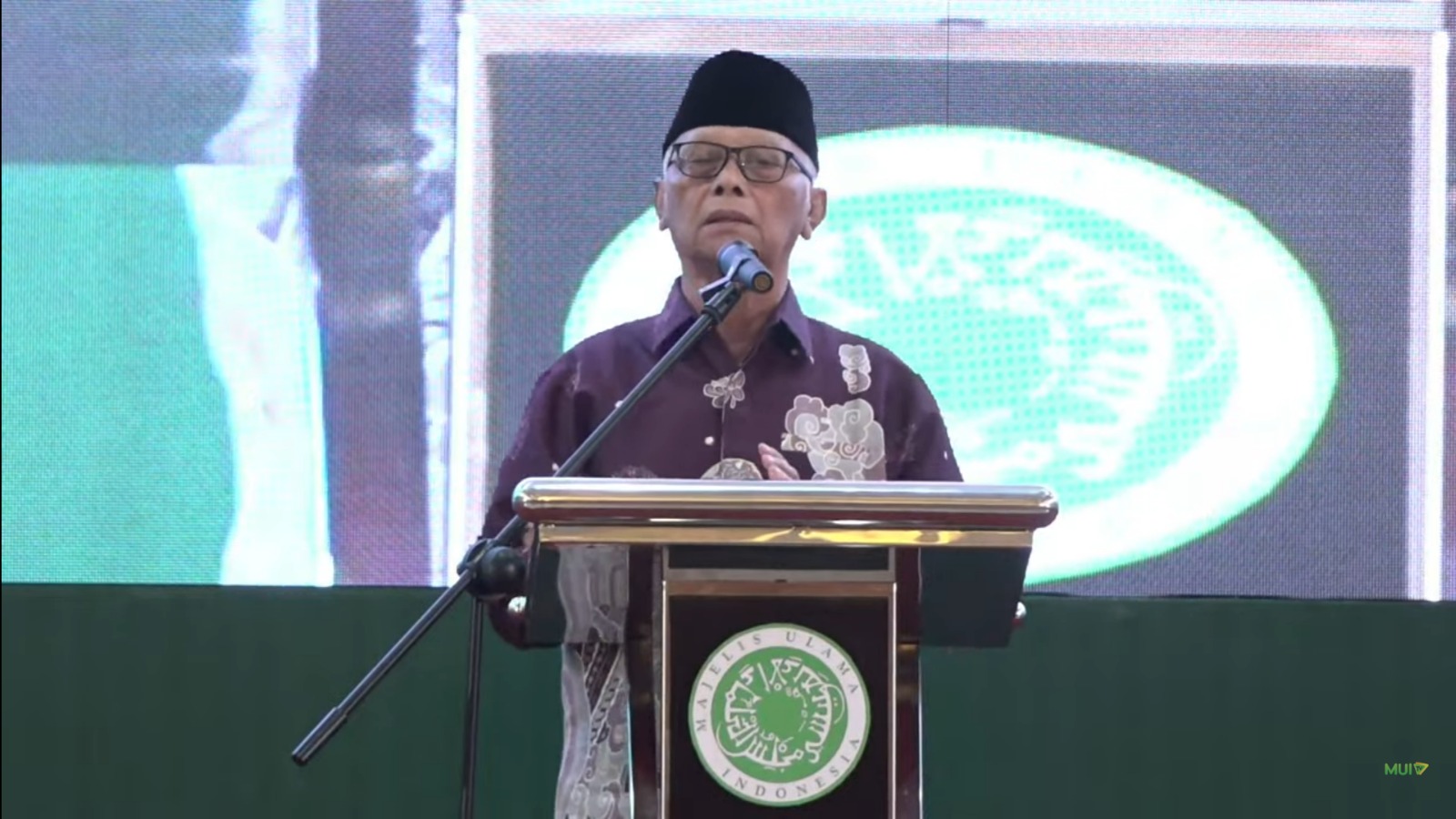 Halal Bihalal MUI 2025, KH Anwar Iskandar: Persatuan Indonesia Dimulai dari Ukhuwah Islamiyah
