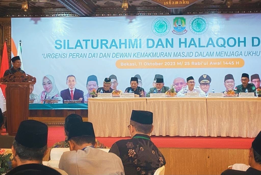 MUI Serukan Berpolitik dengan Cara Lebih Cerdas, Jangan Saling Rendahkan MUI Serukan Berpolitik dengan Cara Lebih Cerdas, Jangan Saling Rendahkan