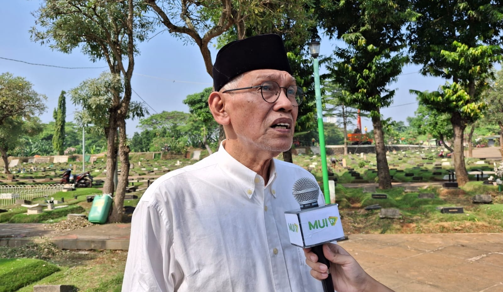 Ziarah Makam Ketum MUI Jelang Milad ke-49 Direspons Positif Keluarga