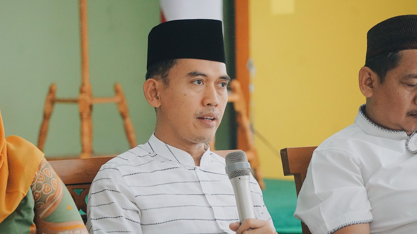 Ketua MUI Prof Niam Sampaikan Bela Sungkawa atas Wafatnya Paus Fransiskus Ketua MUI Prof Niam Sampaikan Bela Sungkawa atas Wafatnya Paus Fransiskus