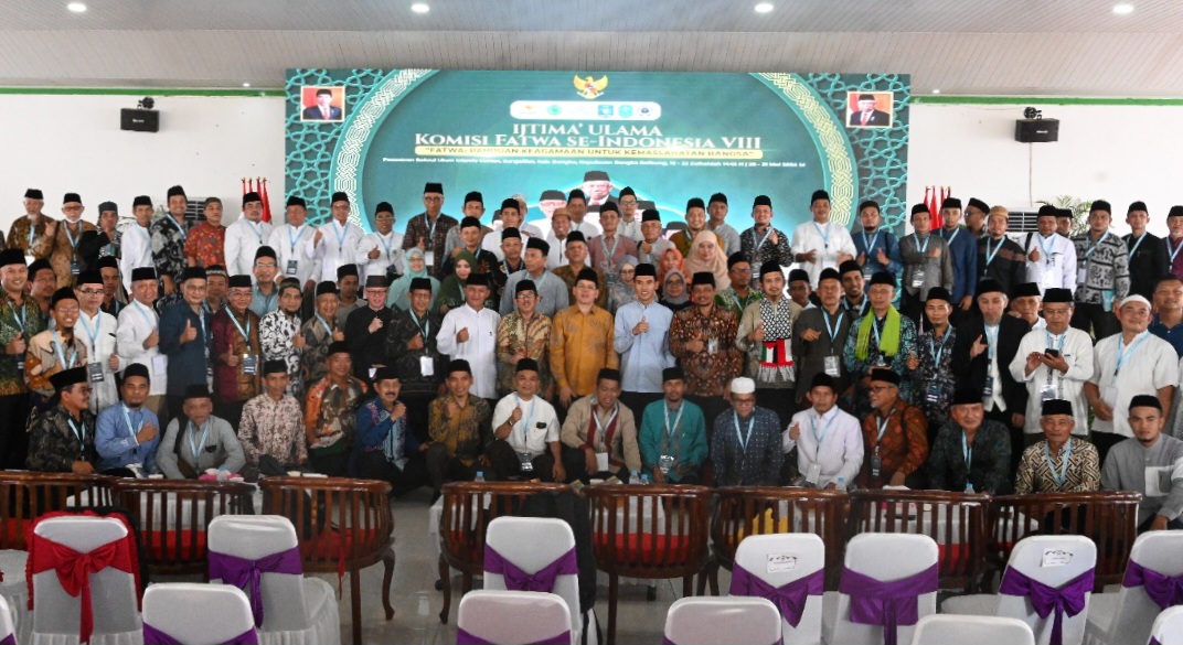 Hadiri Penutupan Ijtima Ulama ke-VIII, PJ Sekda Bangka Belitung Siap Jadi Tuan Rumah Kegiatan MUI Lagi