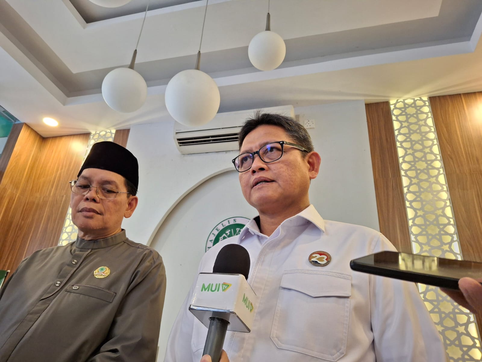 Silaturahim ke Kantor MUI, PPATK Klarifikasi Pemblokiran Rekening Dormant Milik KH Cholil Nafis