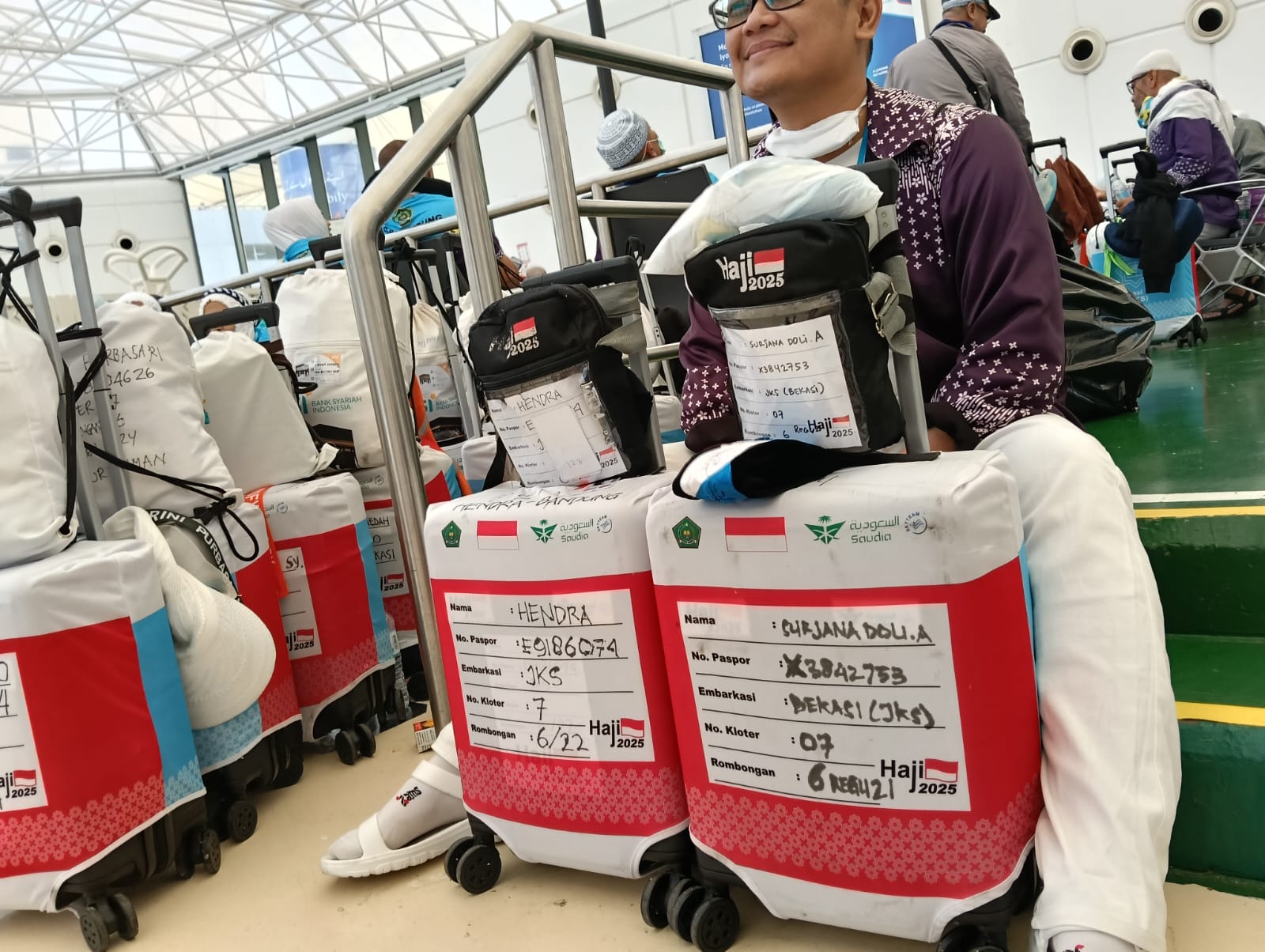 Seorang Jamaah Haji Asal Bandung Wafat di Bandara Jeddah Seorang Jamaah Haji Asal Bandung Wafat di Bandara Jeddah