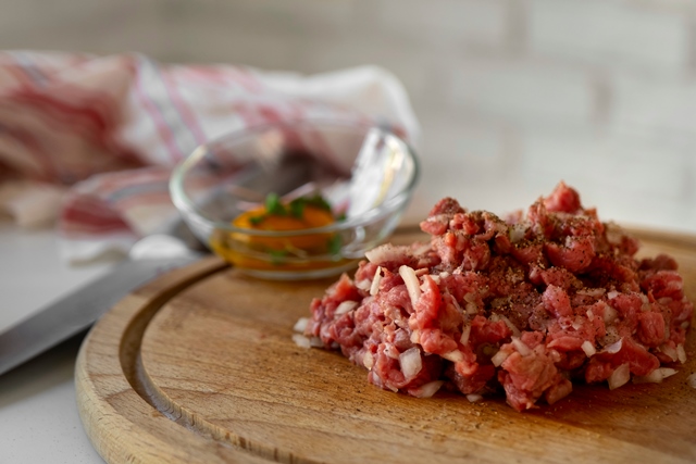 4 Cara Pengolahan Daging Qurban Agar Tetap Aman Dikonsumsi 4 Cara Pengolahan Daging Qurban Agar Tetap Aman Dikonsumsi