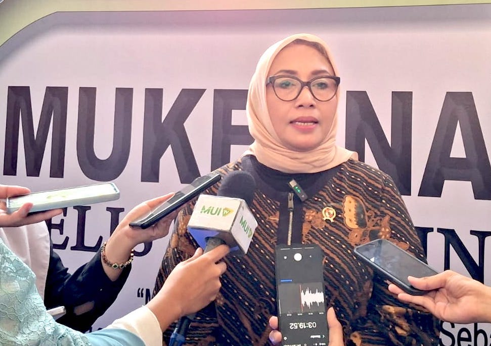 Sampaikan Tahniah Milad ke-50, Menteri PPPA Berharap MUI Terus Aktif Membela Perempuan dan Anak Sampaikan Tahniah Milad ke-50, Menteri PPPA Berharap MUI Terus Aktif Membela Perempuan dan Anak