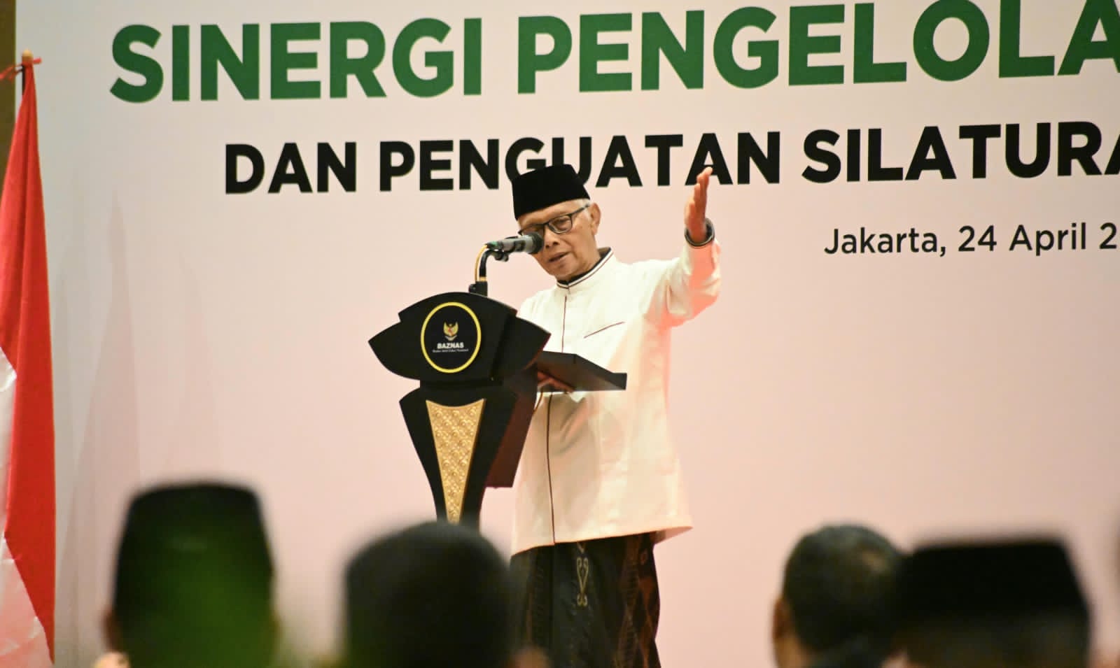 Hadiri Halal Bi Halal Baznas, Ketum MUI: Teladani Rasulullah, Mari Saling Memaafkan Hadiri Halal Bi Halal Baznas, Ketum MUI: Teladani Rasulullah, Mari Saling Memaafkan