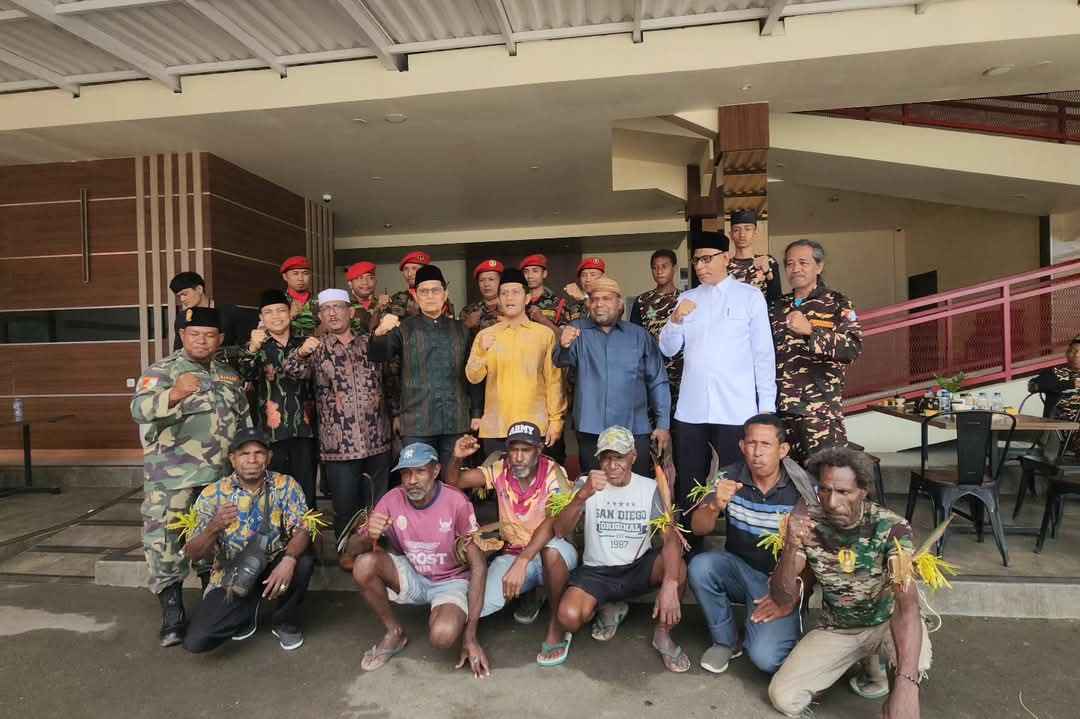 Dakwah Islam, Peran MUI, dan Kehangatan Masyarakat Bumi Cenderawasih Dakwah Islam, Peran MUI, dan Kehangatan Masyarakat Bumi Cenderawasih