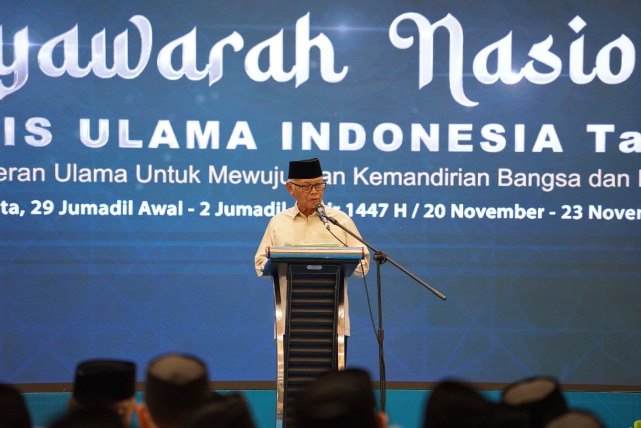 Di Munas XI MUI, Kiai Anwar Iskandar: Stabilitas Nasional Harus Dijaga Lewat Kolaborasi Ulama dan Negara