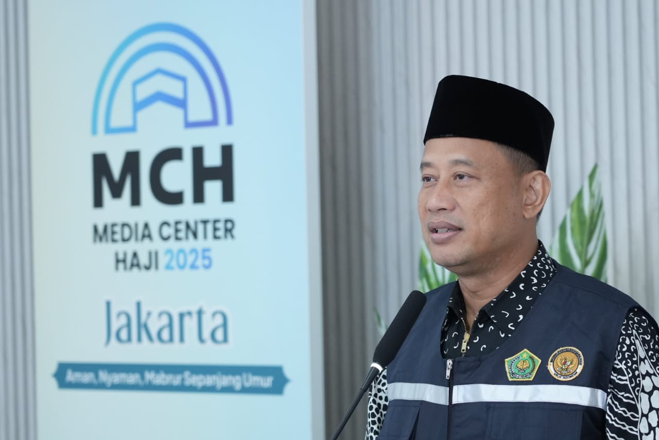 Kemenag Ingatkan Jamaah Haji Tidak Membawa Barang Terlarang dalam Penerbangan Kemenag Ingatkan Jamaah Haji Tidak Membawa Barang Terlarang dalam Penerbangan