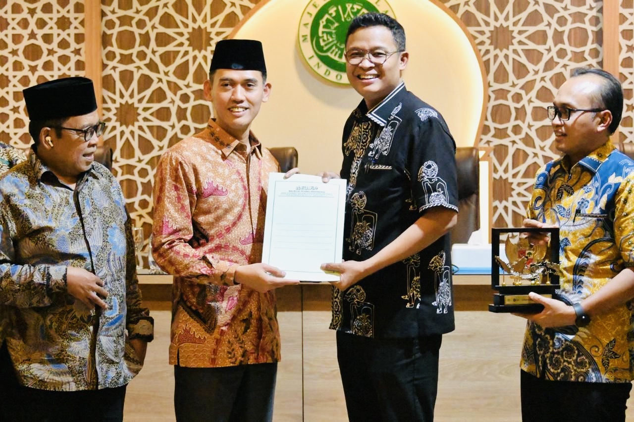 Ketua MUI Bidang Fatwa Terima Kunjungan Dirjen Pajak, Bahas Implementasi Pajak Berkeadilan