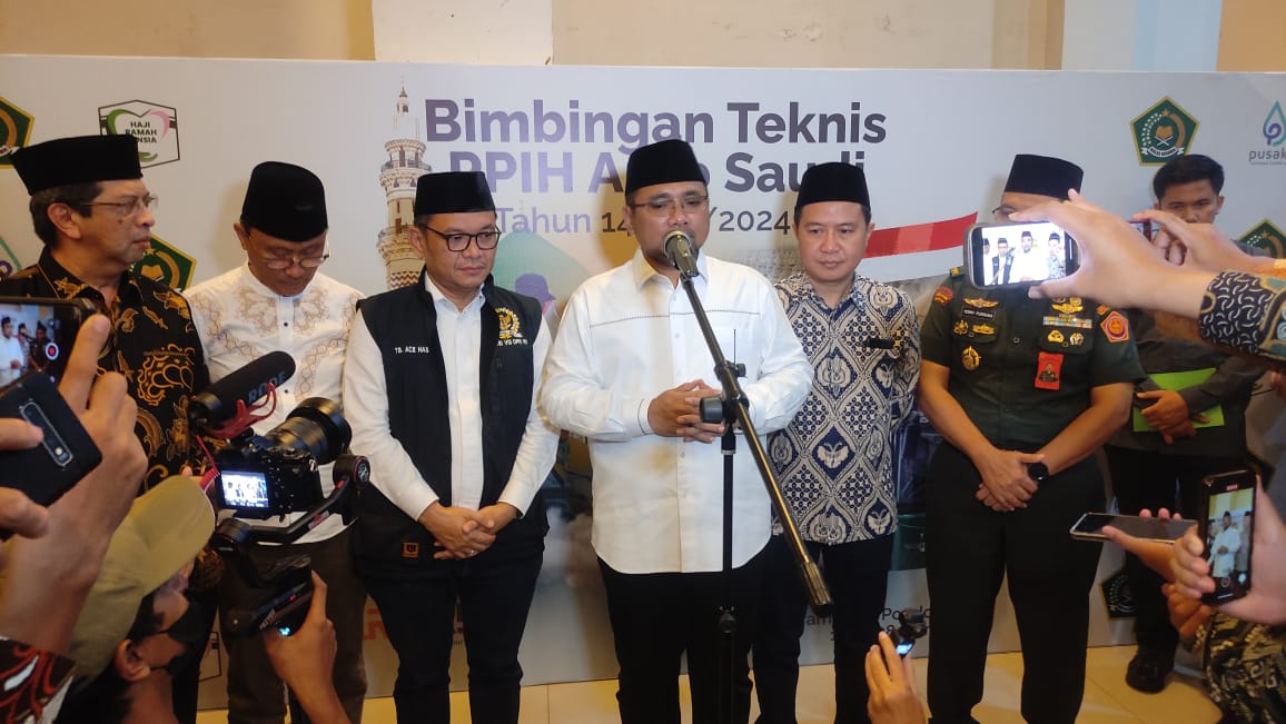 Tutup Bimtek PPIH Arab Saudi, Menag Sampaikan Pesan Presiden untuk Penyelenggaraan Haji Tutup Bimtek PPIH Arab Saudi, Menag Sampaikan Pesan Presiden untuk Penyelenggaraan Haji