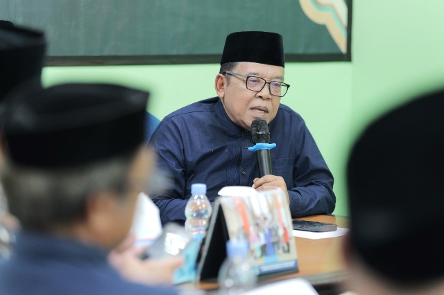 Konten Ustadz Medsos tanpa Sanad Rentan Menyesatkan, Begini Pesan Kiai Masduki Baidlowi Konten Ustadz Medsos tanpa Sanad Rentan Menyesatkan, Begini Pesan Kiai Masduki Baidlowi