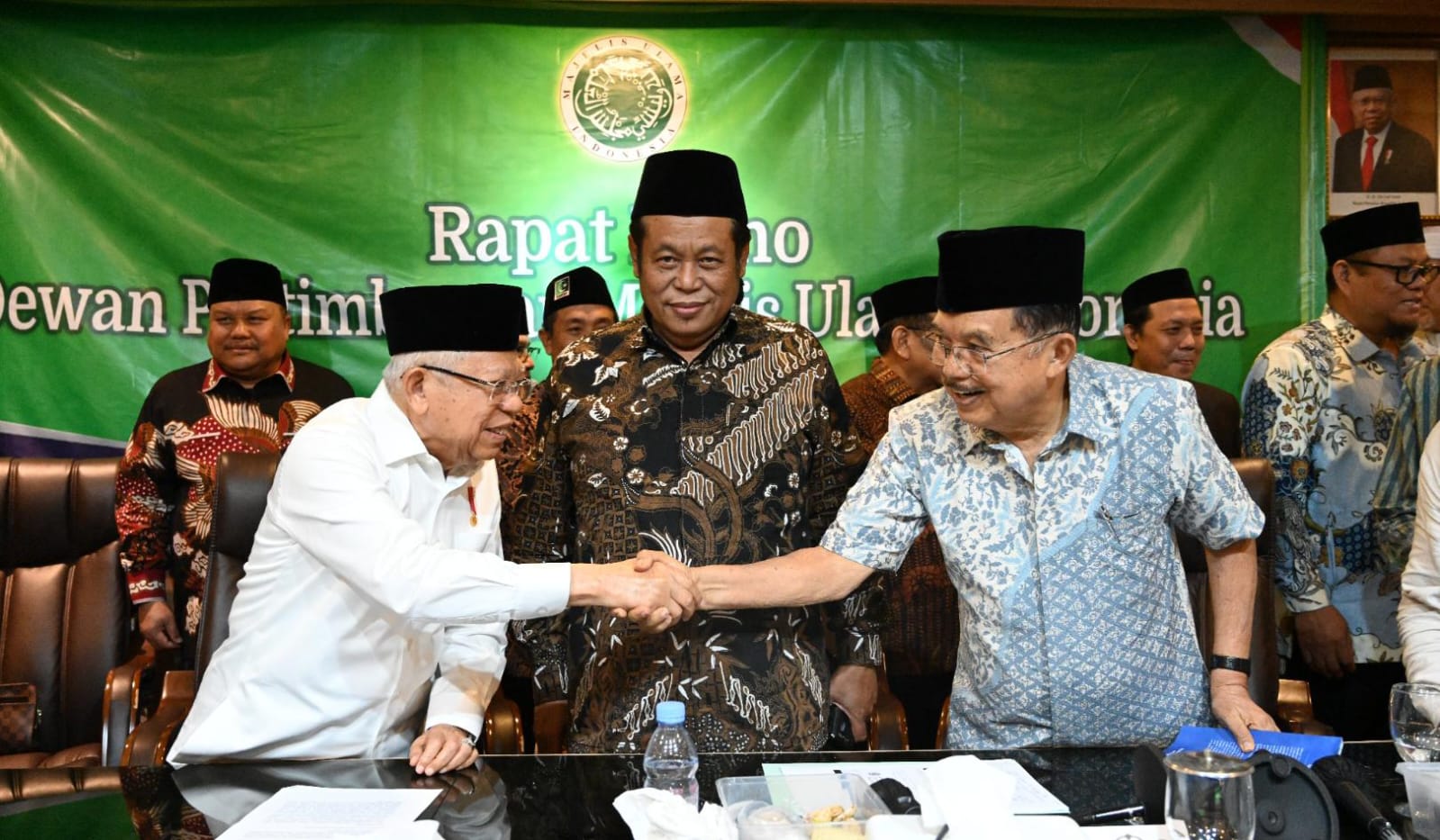 Hadiri Rapat Pleno Wantim MUI, JK Beberkan Kondisi Terkini Dunia Islam Hadiri Rapat Pleno Wantim MUI, JK Beberkan Kondisi Terkini Dunia Islam