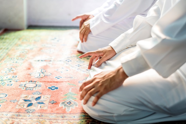 Sempurnakan Shalat Fardhu Kita, Berikut Tata Cara, Niat, dan Jumlah Shalat Sunnah Rawatib