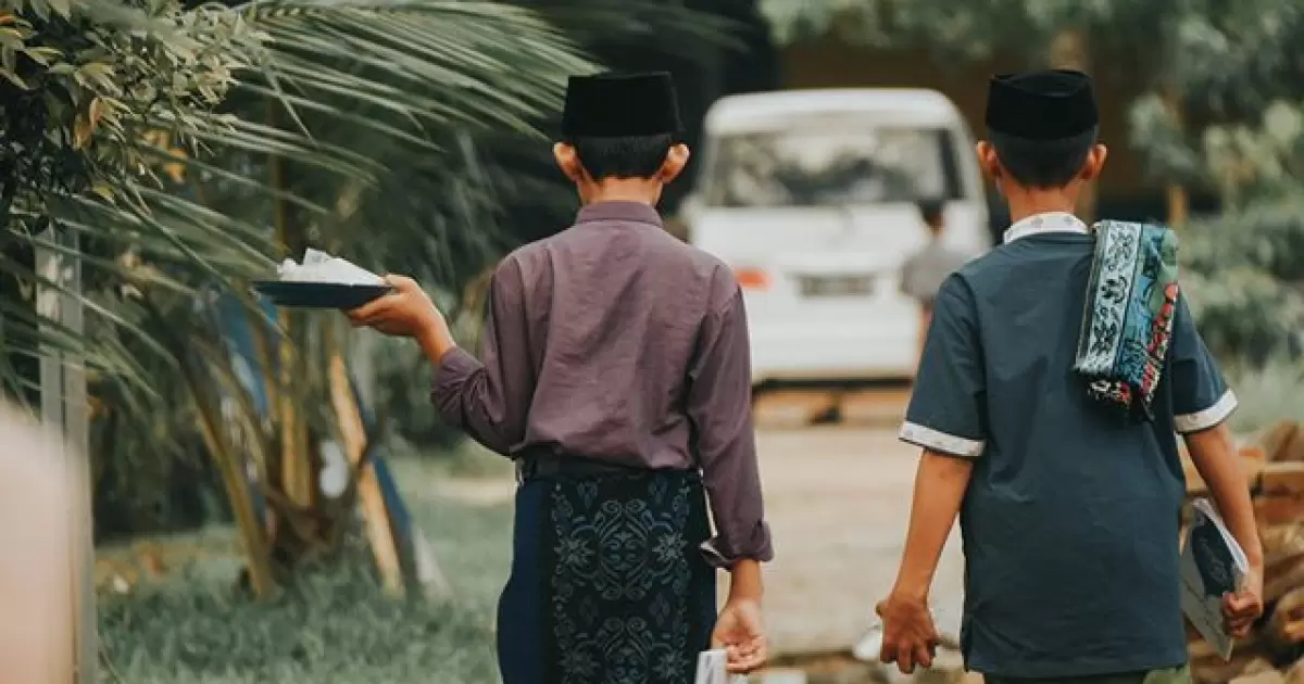 Menakar Keberpihakan Negara: Antara Keunggulan Pesantren dan Realita Dapur Santri
