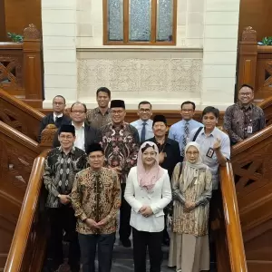 OJK dan DSN MUI Dorong Inklusi Keuangan Syariah bagi Pesantren dan UMKM