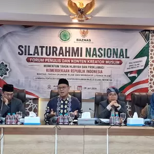 Kiai Aiyub Ungkap Peran Vital KH Ma'ruf Amin dalam Memajukan Ekonomi Syariah