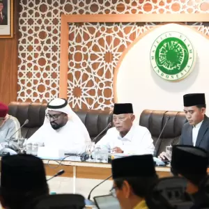 MUI dan Abu Dhabi Forum for Peace Bahas Islam Wasathiyyah, Perdamaian, dan Fikih Realitas