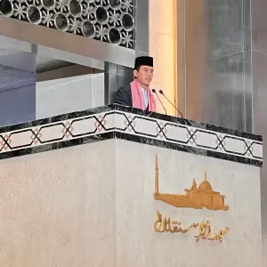 Di Hadapan Ribuan Jamaah Jumat Istiqlal, Kiai Ni'am Ajak Jadikan HUT ke-81 RI Momentum Penguatan Akhlak
