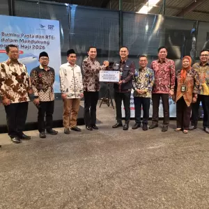 Kemenhaj Kawal Ekspor Perdana 100 Ton Bumbu Pasta dan Makanan Siap Saji Haji 2026