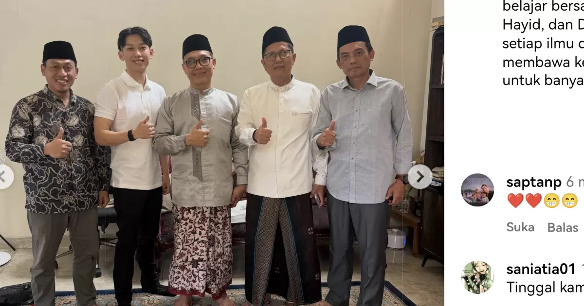 Silaturahim Ulang Willie Salim, Sapa Hangat untuk Santri, dan Hadiah Buku dari Kiai