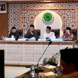 Menteri Koperasi Ajak Pengurus MUI Jadi Penyalur Barang di Koperasi Merah Putih