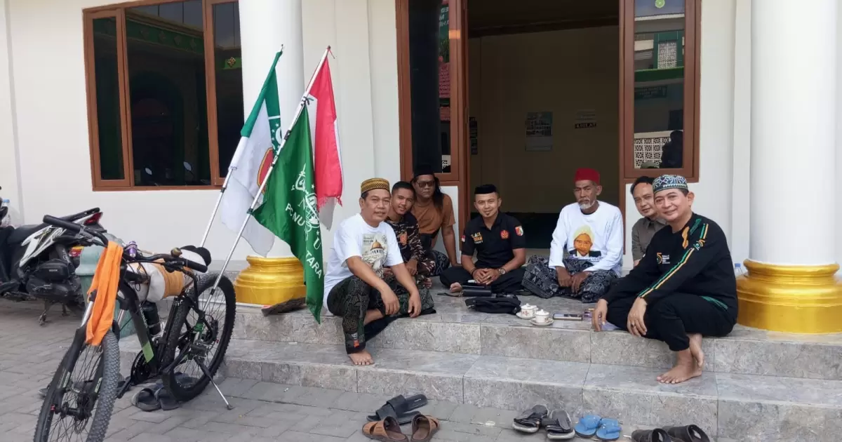 Makhsun Kayuh Sepeda 1.000 KM Lebih dari Lampung Menuju Jombang untuk Hadiri Muktamar NU