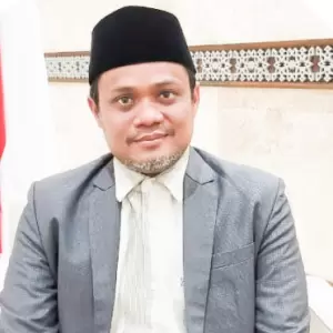 KH Abdul Muiz Ali