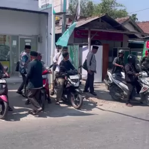 Berkah Muktamar ke-35 NU, Tukang Ojek Raup Rp400 Ribu Sehari