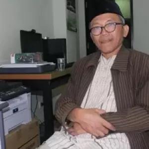 Drs Ahmadie Thaha