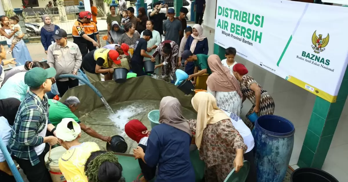 Respons Krisis Air Bersih, Baznas RI Salurkan 1,5 Juta Liter Air ke Berbagai Wilayah
