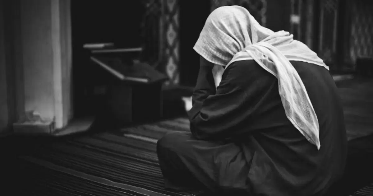 Antara Identitas Keislaman dan Komitmen terhadap Syariat