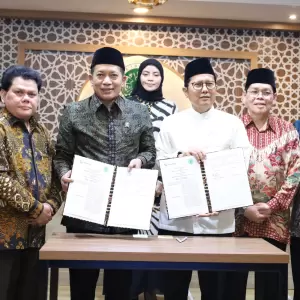 Jalin Kerja Sama dengan Kementerian Koperasi, MUI Berkomitmen Berdayakan Ekonomi Umat