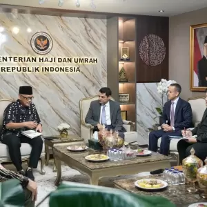 Terima Kunjungan Dubes Yordania, Menhaj Bahas Peluang Wisata Jamaah Haji dan Umrah Indonesia