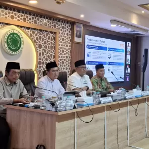 MUI Minta Pelaku Usaha Segera Bersiap Hadapi Wajib Halal Oktober 2026