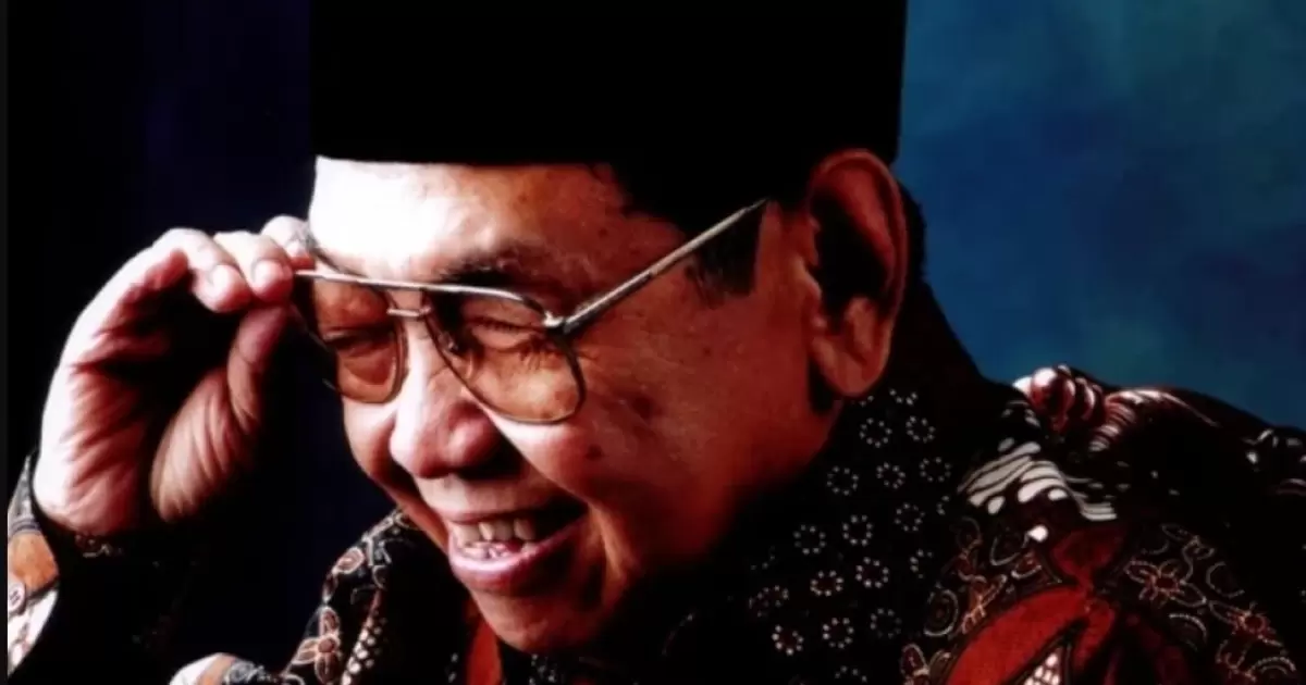 Humor Gus Dur di Muktamar Lirboyo: Pengurus NU Dekat Bupati, Lupa Berkah  Gusti