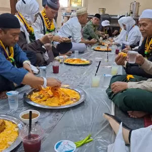 Catatan Pengalaman Ibadah Haji 2026: Antara “MBG” ala Makkah, Rindu Sambal Terasi, dan Keikhlasan