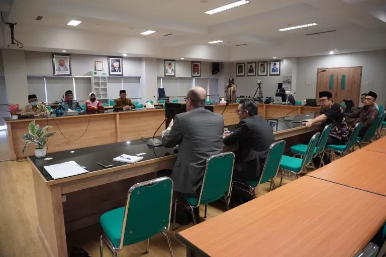 Ditemui Dubes Suriah, Komisi Hubungan Luar Negeri MUI Usulkan Pertemuan Ulama Indonesia dan Suriah