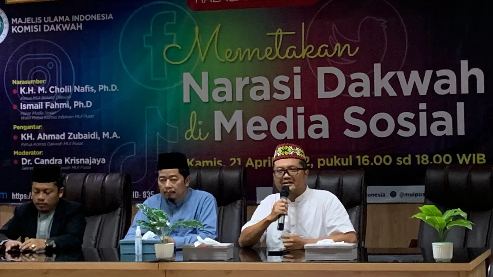 Riset: Perlu Strategi Jitu Dakwah MUI Hadapi 3 Narasi Pokok di Media Sosial