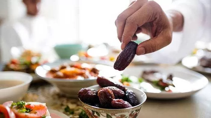 Buka Puasa dengan Jalan “Mendatangi” Istri, Boleh?