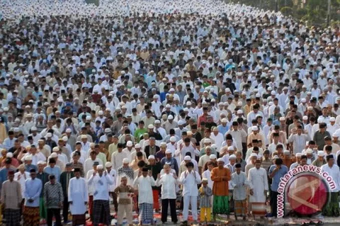 Perangi Islamofobia dengan Rekomitmen Berislam Sesuai Fitrah
