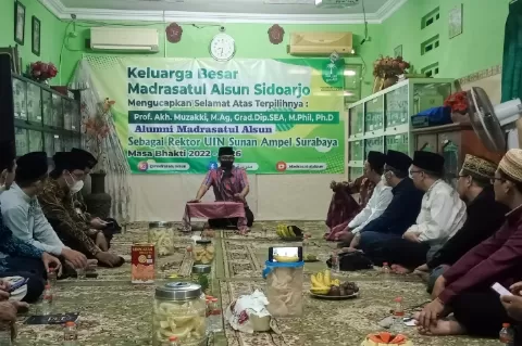 Kilas Balik Perjalanan Prof Muzakki Rektor Uinsa Semasa Nyantri di Madrasatul Alsun Sidoarjo