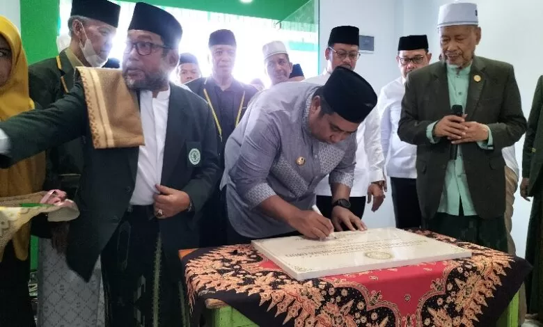 Bupati Resmikan Kantor MUI Maros, Wakil Ketua Umum MUI Sulsel Turut Hadir