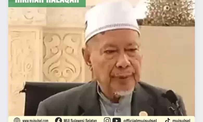 HIKMAH HALAQAH: Mungkinkah? Salat Dalam Dua Imam atau Dua Salat Dalam Satu Imam