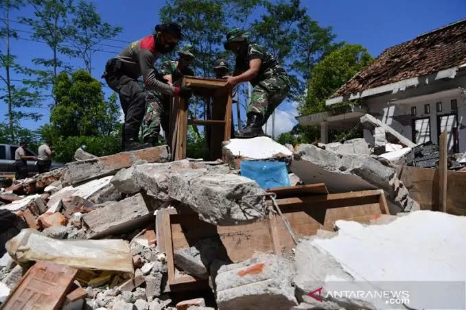 3 Hadits Nabi Tentang Ganjaran Orang Wafat Akibat Tertimpa Gempa Bumi
