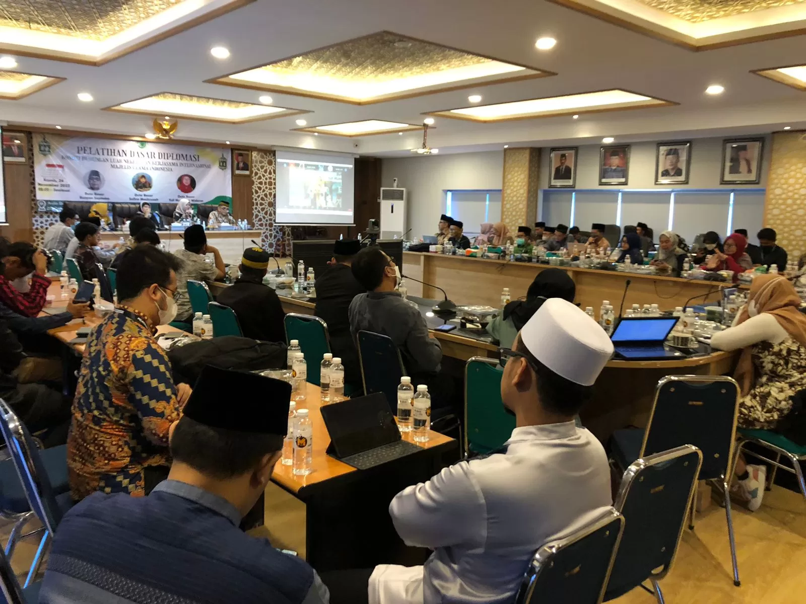 Ingin Sebarkan Islam Wasathiyah di Dunia, Komisi HLNKI MUI Latih Ulama Berdiplomasi